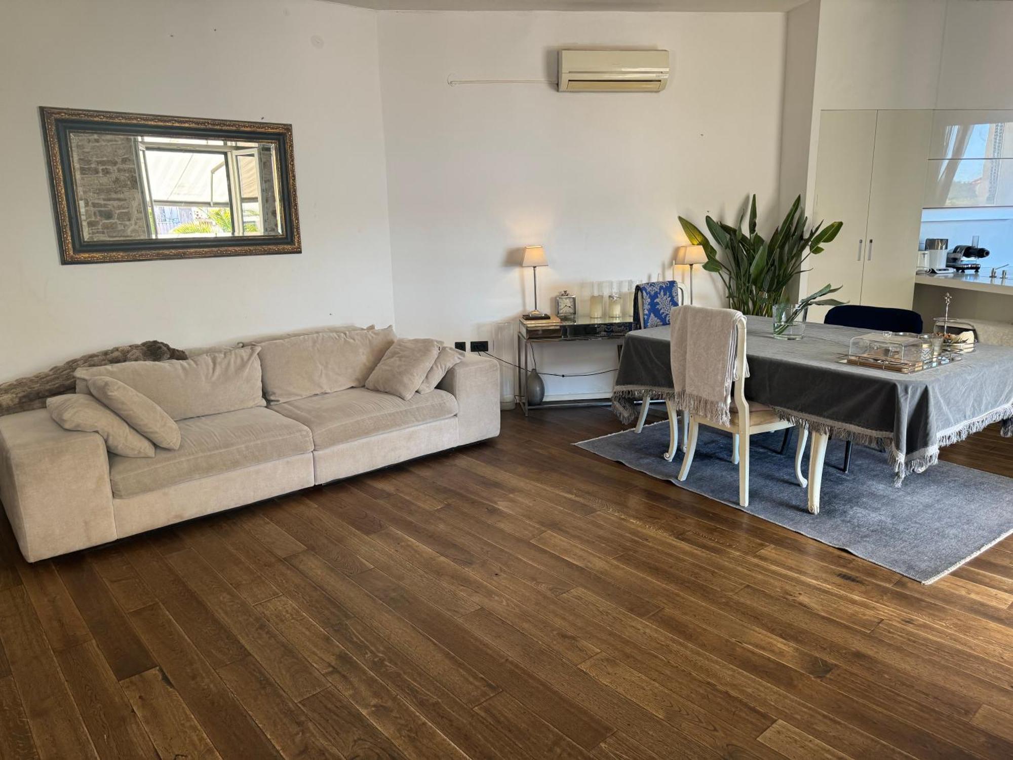 Grand Terrace Suite 希贝尼克 外观 照片